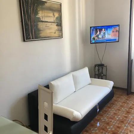Casa Vacanza شقة ليباري